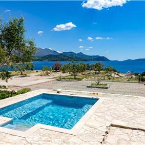 Luxury 5 Bedroom Beachfront Villa near Dubrovnik, Sleeps 11-12